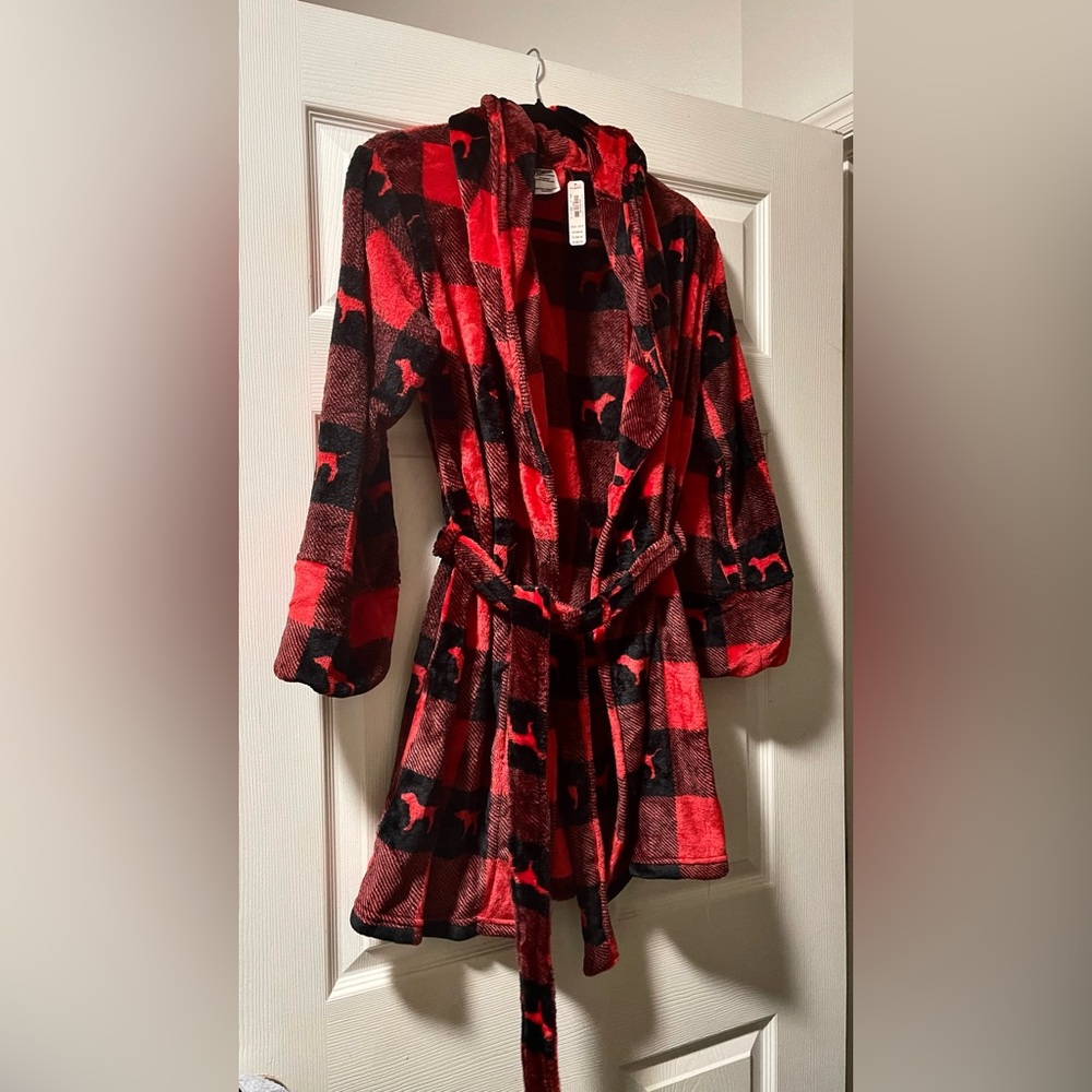 Victoria's Secret PINK Red and Black Sleep Set